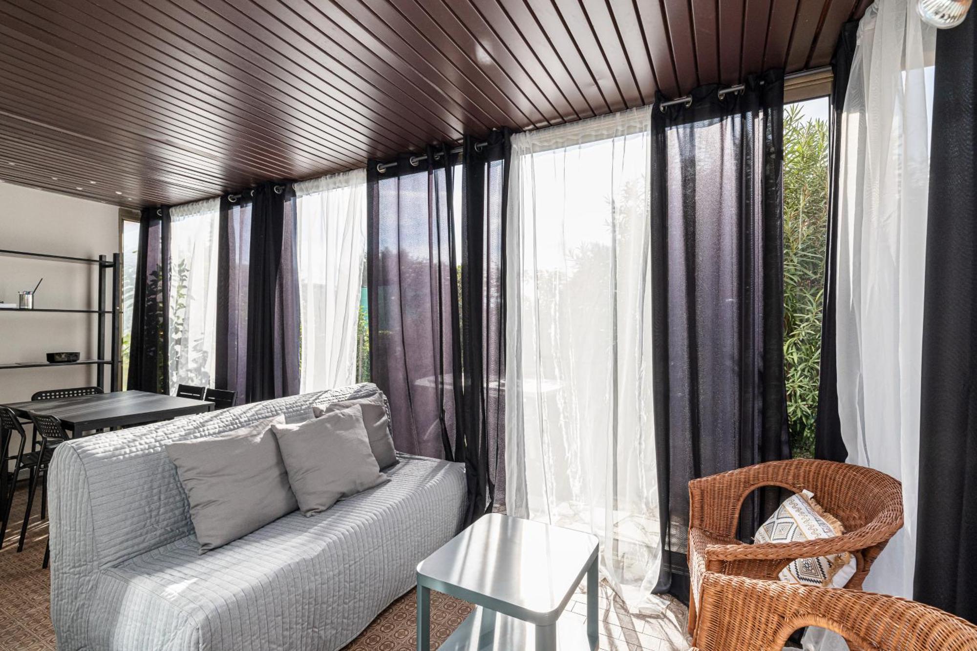 Appartement Le Globe Trotteur à Saint-Laurent-du-Var Extérieur photo